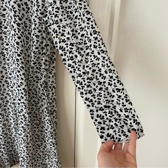 $495 NWOT Veronica Beard Brisas Black/Off-white Silk Floral Print Wrap Dress 2 - Picture 13 of 15